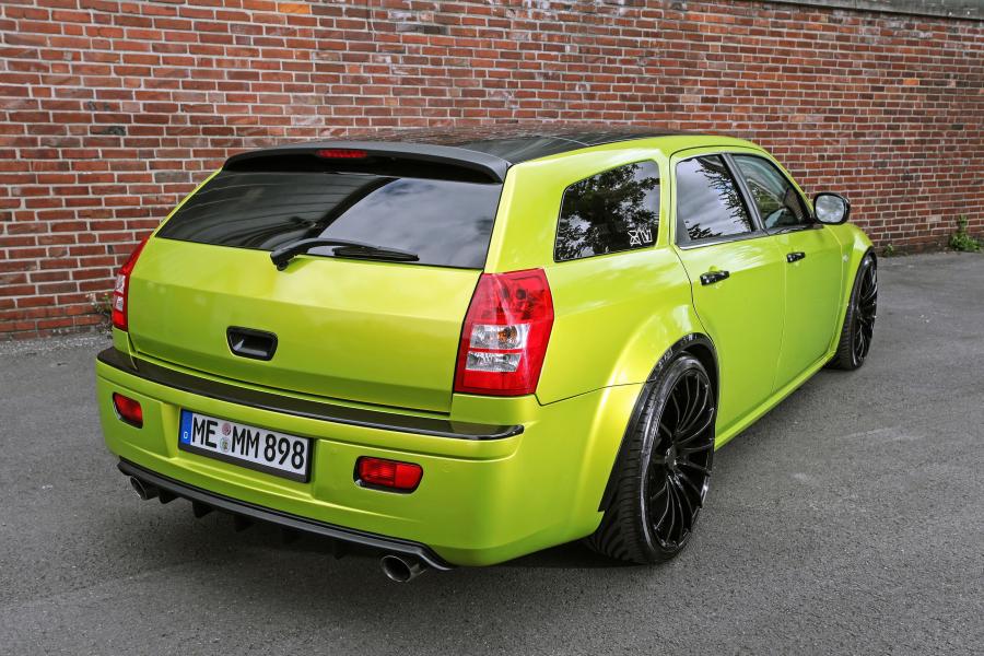  Chrysler 300C Touring by HplusB Design (LE) 2015 года  (фото 3 из 7)